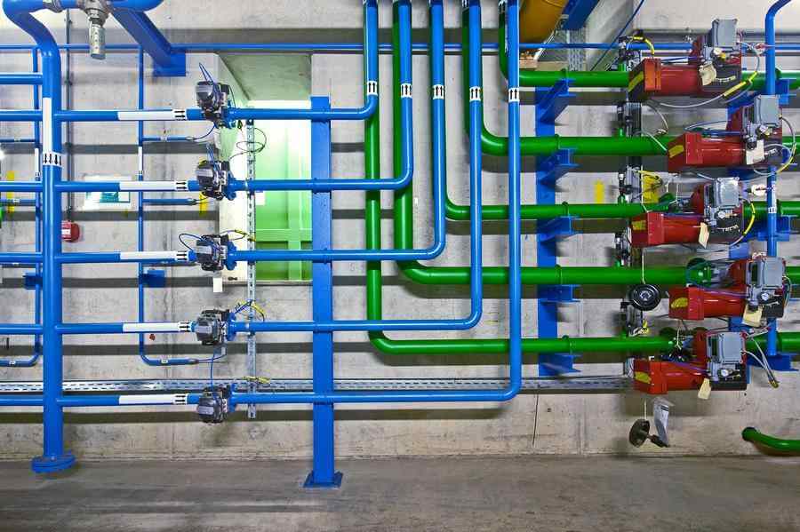 How does a water pipe work